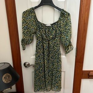 SUGAR FOX NWOT SZ SMALL NAVY ABD YELLOW FLORAL DRESS
